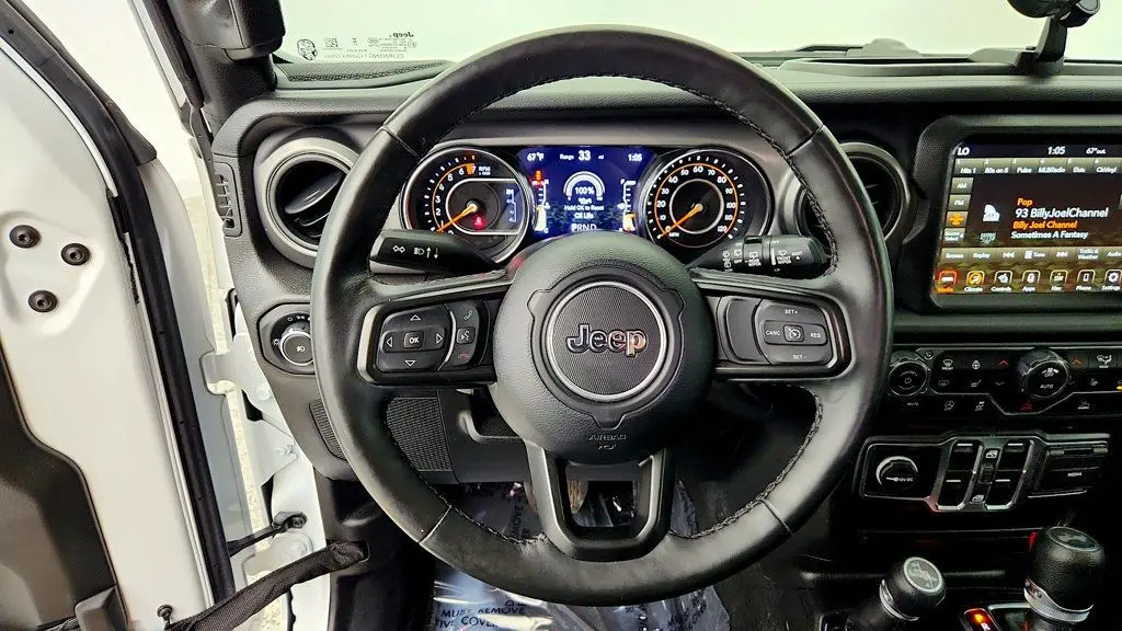 2022 Jeep Wrangler - $29,995