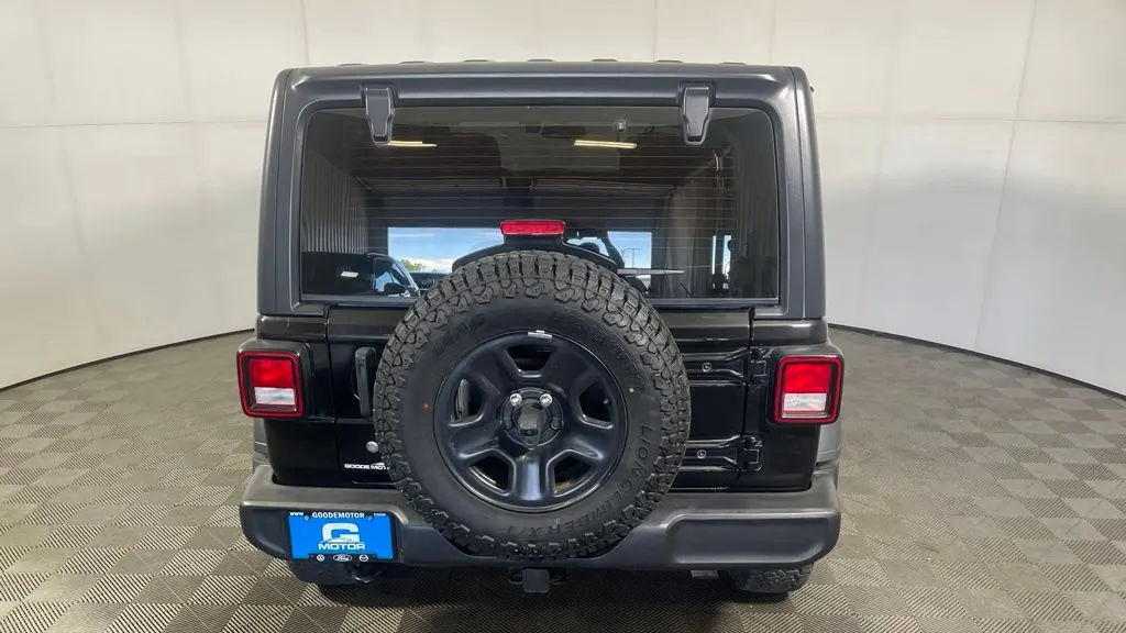 2018 Jeep Wrangler Unlimited Sport