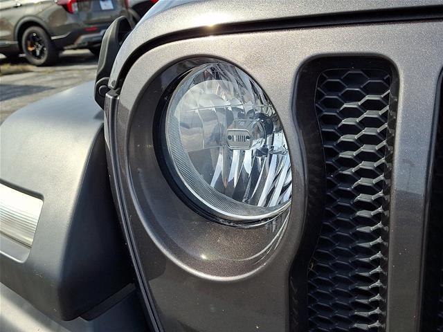 2021 Jeep Wrangler - $25,176
