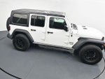 2020 Wrangler Unlimited Thumbnail 30