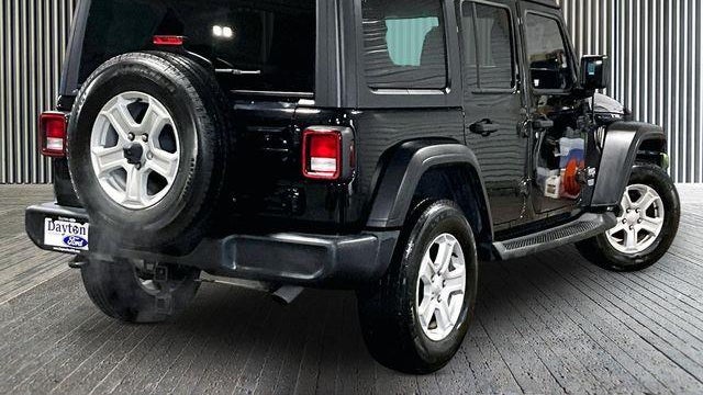 2020 Jeep Wrangler Unlimited Black and Tan
