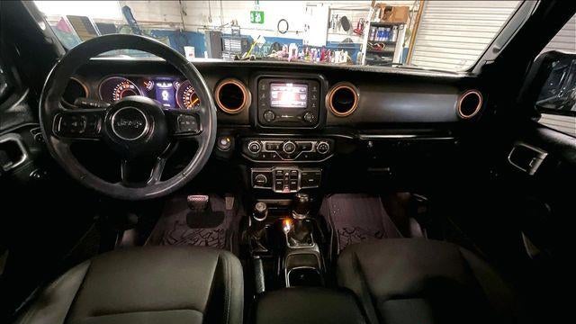 2020 Jeep Wrangler Unlimited Black and Tan