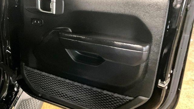 2020 Jeep Wrangler Unlimited Black and Tan