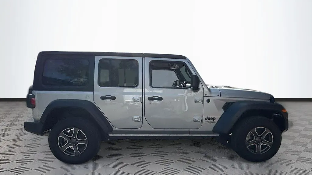 2022 Jeep Wrangler Unlimited Sport