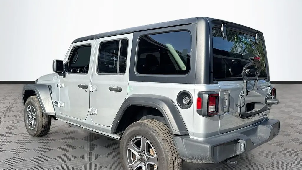 2022 Jeep Wrangler Unlimited Sport