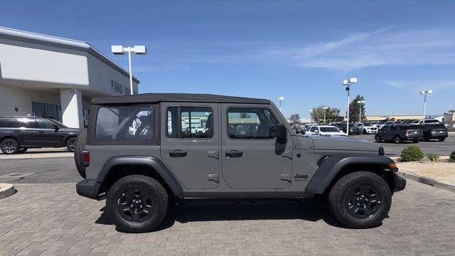 2023 Jeep Wrangler Jeep Beach Edition