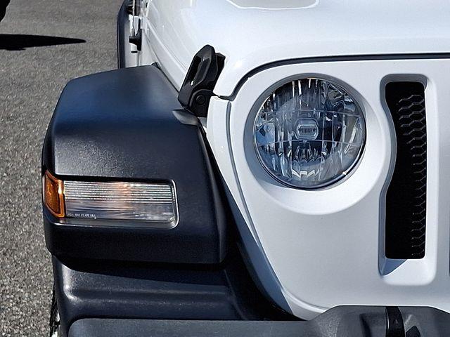 2019 Jeep Wrangler - $20,598
