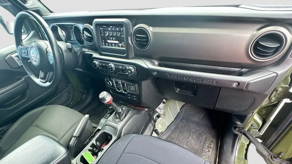 2022 Jeep Wrangler Unlimited Sport