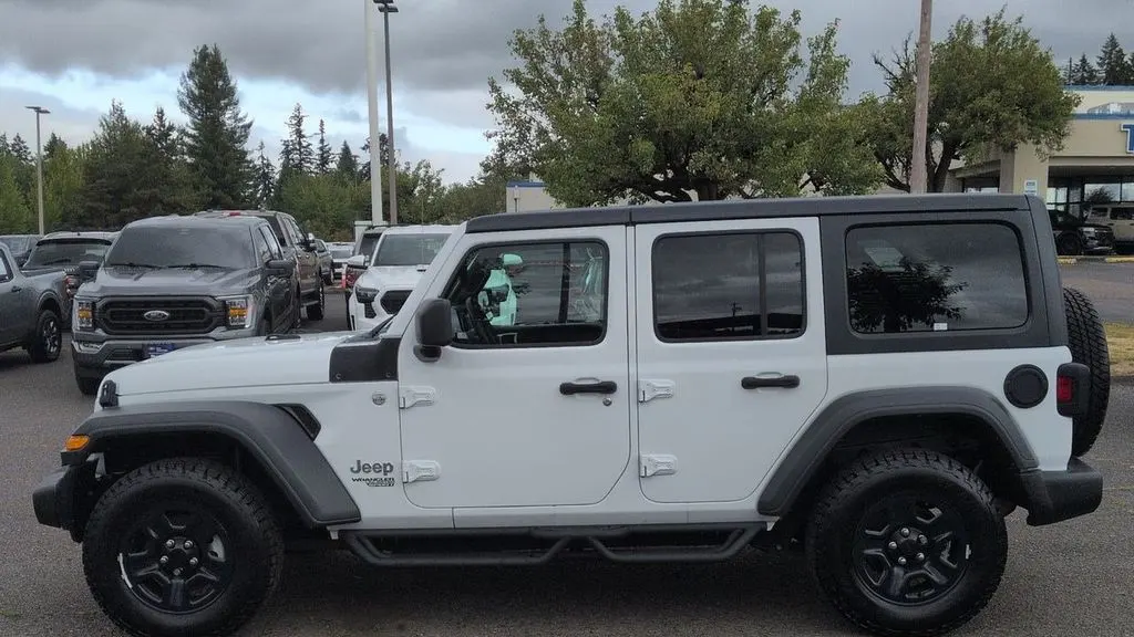 2018 Jeep Wrangler Unlimited Sport