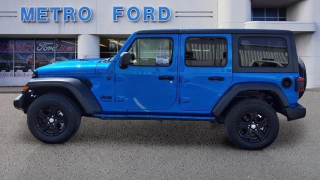 2022 Jeep Wrangler Unlimited Sport