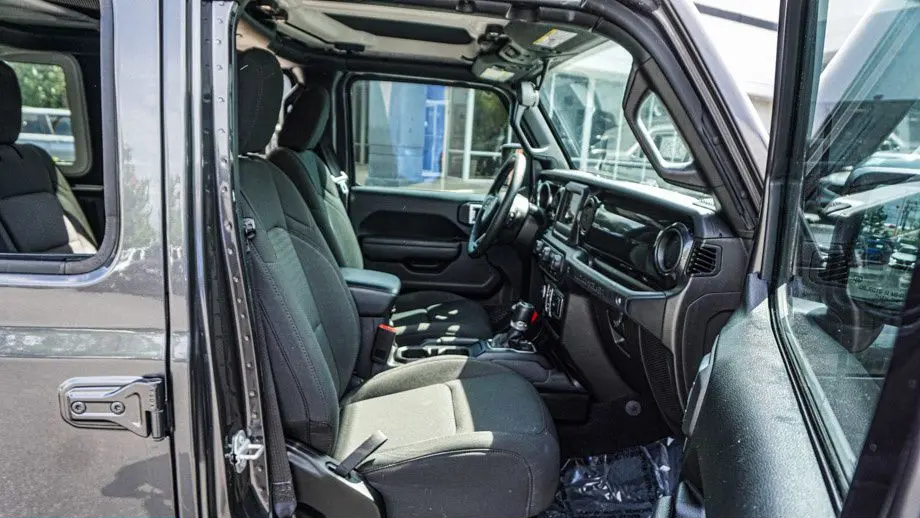 2023 Jeep Wrangler Sport