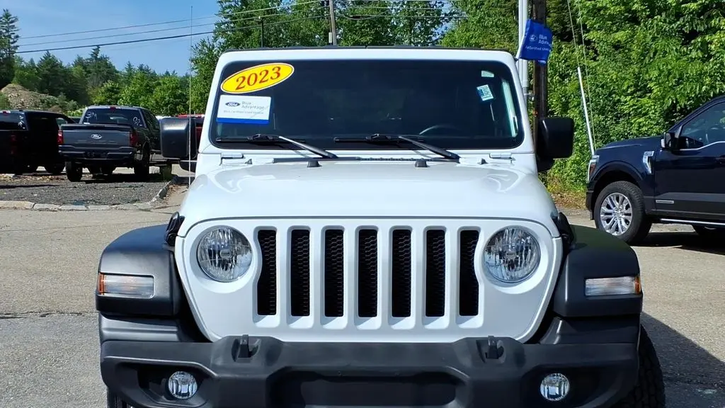 2023 Jeep Wrangler Sport