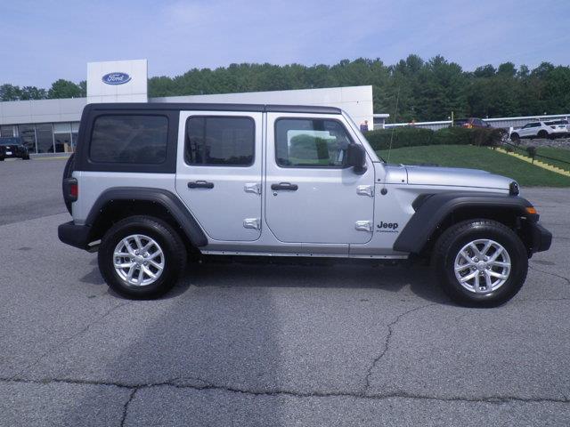 2023 Jeep Wrangler - $26,985