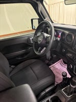 2020 Wrangler Unlimited Thumbnail 27