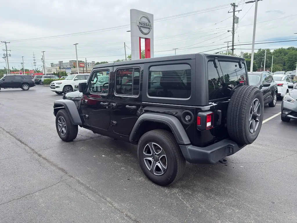 2022 Jeep Wrangler - $27,550