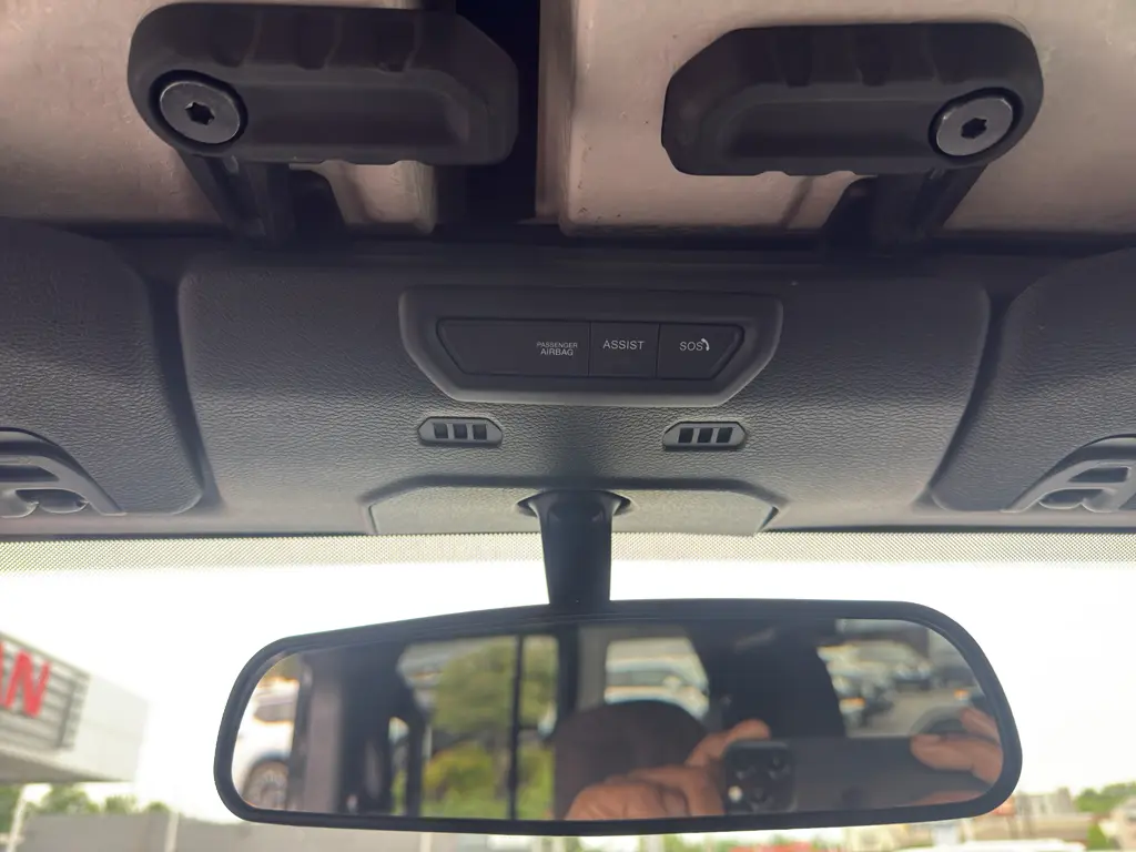 2022 Jeep Wrangler - $27,550