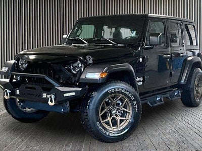 2020 Jeep Wrangler Unlimited 4X4 Willys Sport 4DR SUV