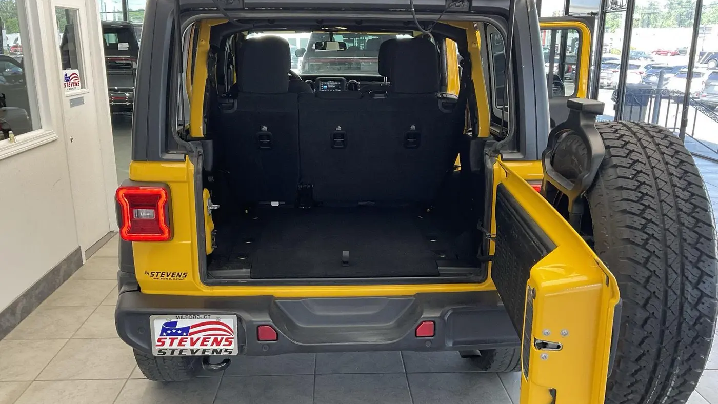 2021 Jeep Wrangler Unlimited Willys