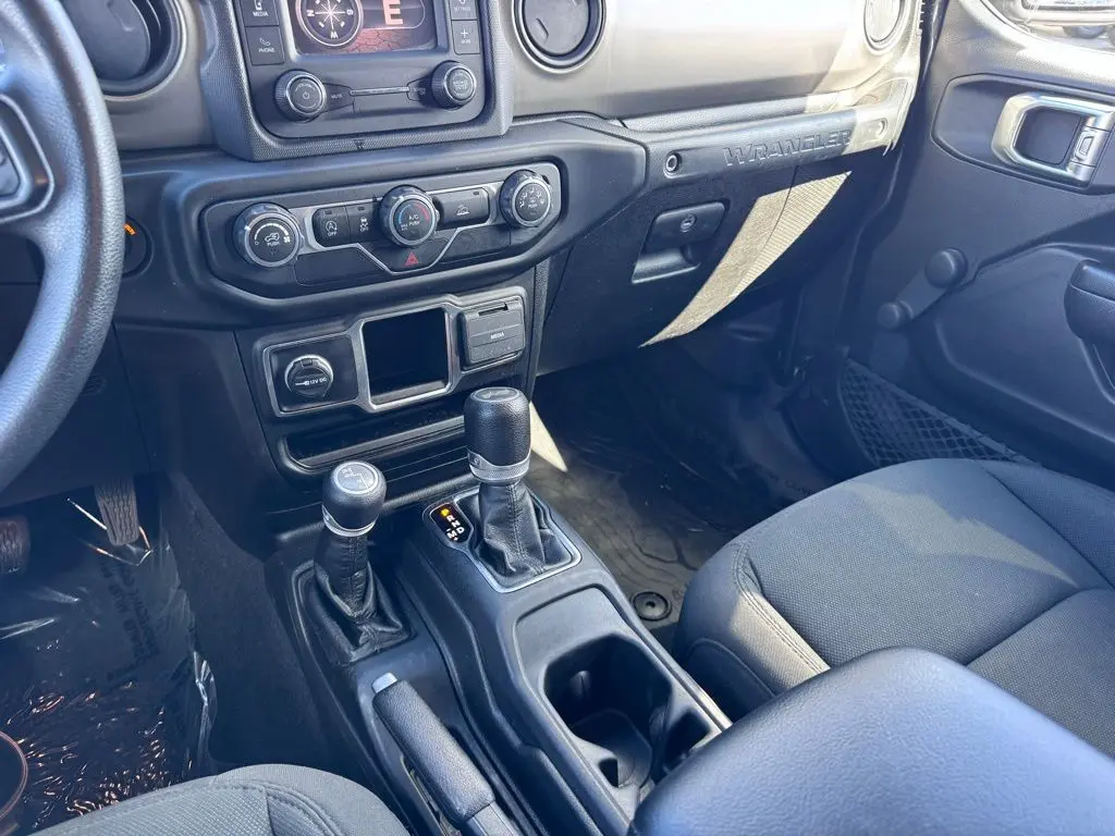 2021 Jeep Wrangler - $22,000