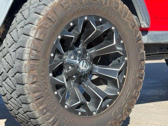 2019 Jeep Wrangler - $21,856
