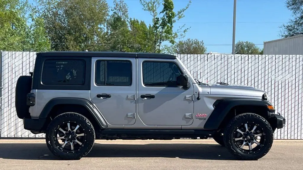 2020 Jeep Wrangler Unlimited Willys Sport