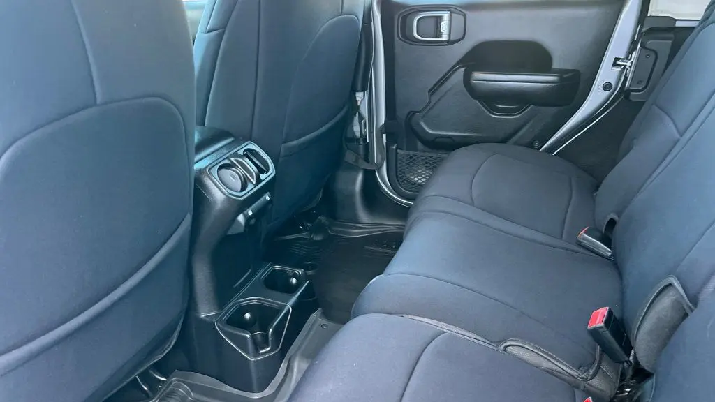 2020 Jeep Wrangler Unlimited Willys Sport
