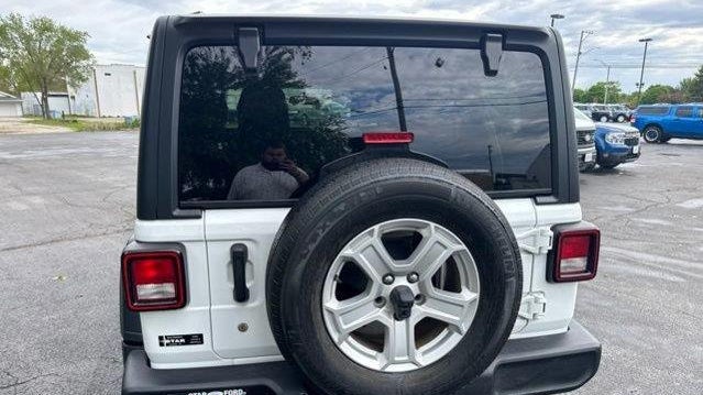 2020 Jeep Wrangler Unlimited Black and Tan