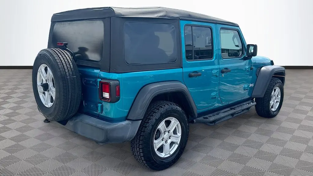 2020 Jeep Wrangler Unlimited Willys Sport