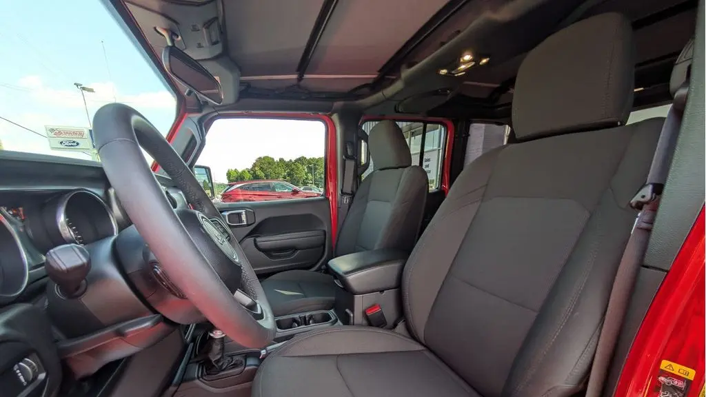 2023 Jeep Wrangler Sport