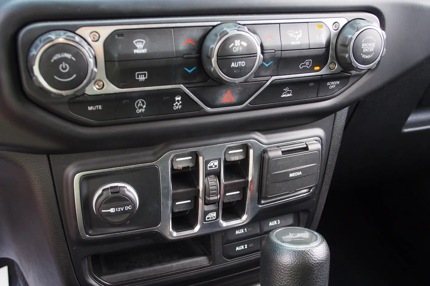 2022 Jeep Wrangler - $24,824