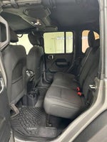 2020 Wrangler Unlimited Thumbnail 21