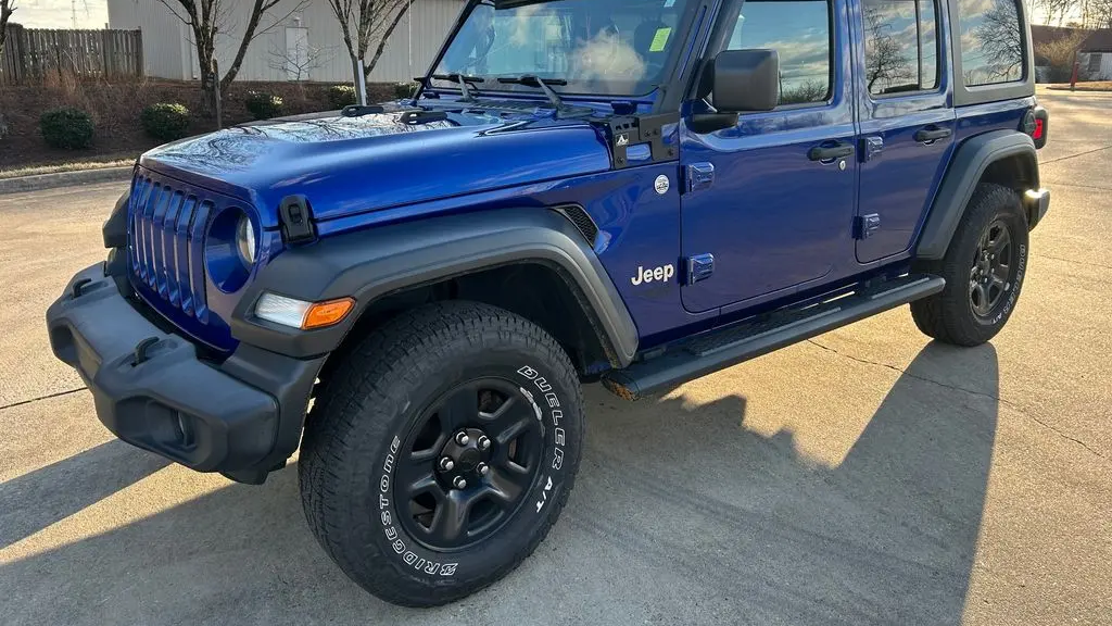 Preowned 2020 Jeep Wrangler Unlimited Black and Tan for Sale