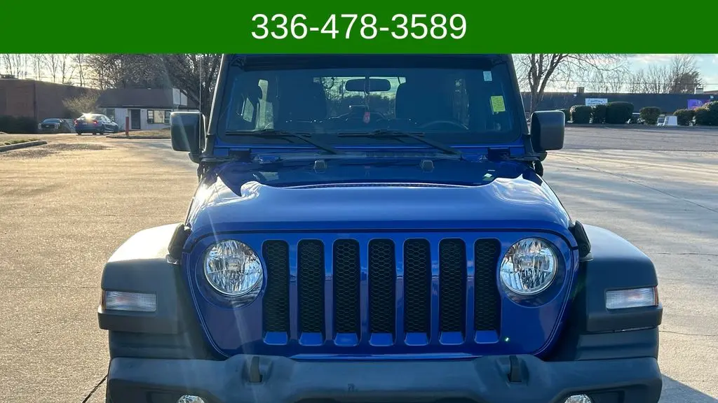 2020 Jeep Wrangler Unlimited Black and Tan