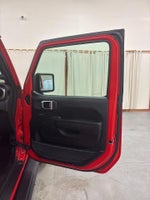 2021 Wrangler Unlimited Thumbnail 32