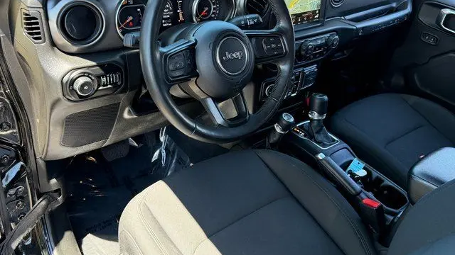 2022 Jeep Wrangler Unlimited Sport