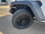 2023 Wrangler Thumbnail 32