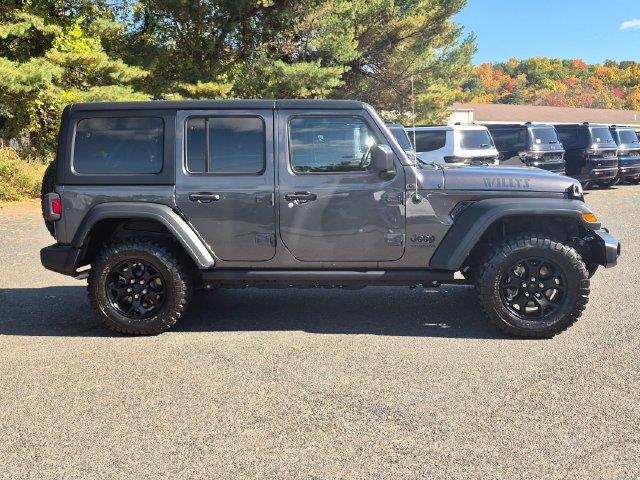 2021 Jeep Wrangler - $27,450