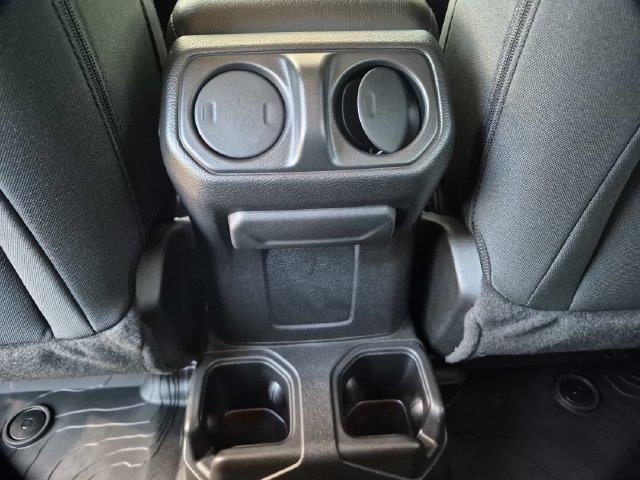 2021 Jeep Wrangler - $27,450