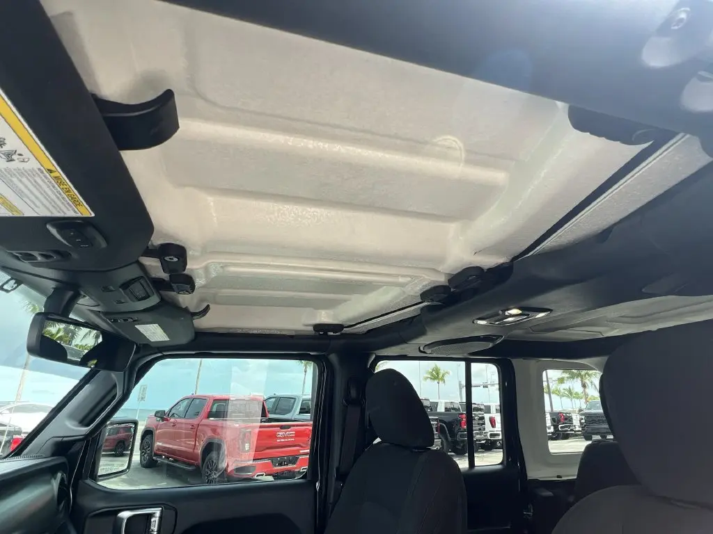 2023 Jeep Wrangler - $28,980
