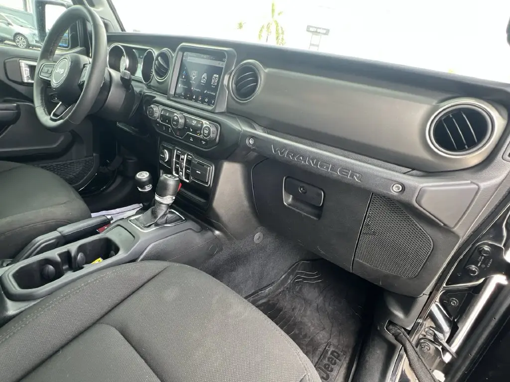 2023 Jeep Wrangler - $28,980