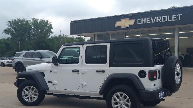 2023 Jeep Wrangler Sport