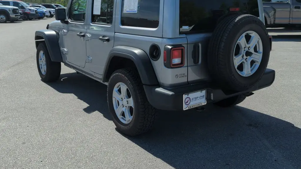 2021 Jeep Wrangler Unlimited Willys