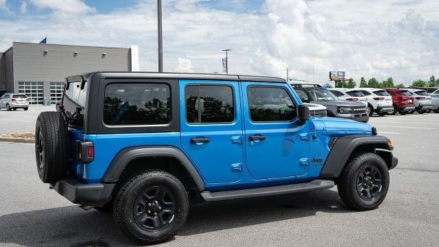 2022 Jeep Wrangler Unlimited Willys