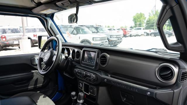 2022 Jeep Wrangler Unlimited Willys
