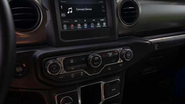 2022 Jeep Wrangler Unlimited Willys