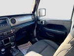 2022 Wrangler Unlimited Thumbnail 21