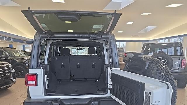 2022 Jeep Wrangler Unlimited Sport
