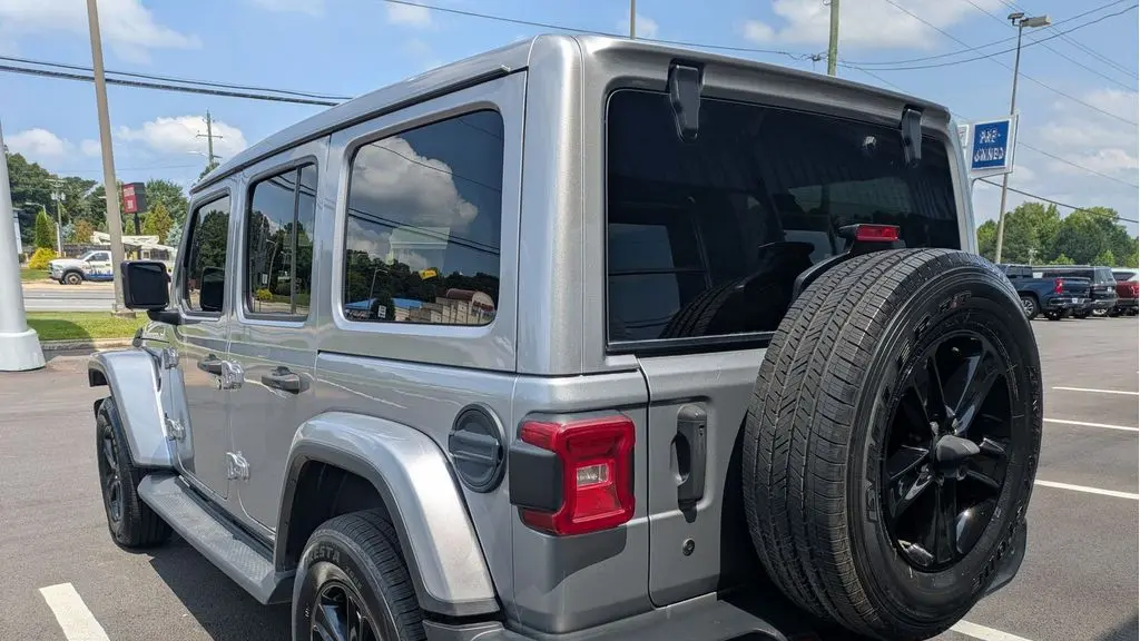 2020 Jeep Wrangler Unlimited Sahara