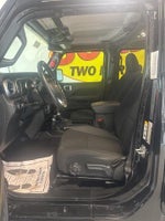 2020 Wrangler Unlimited Thumbnail 10