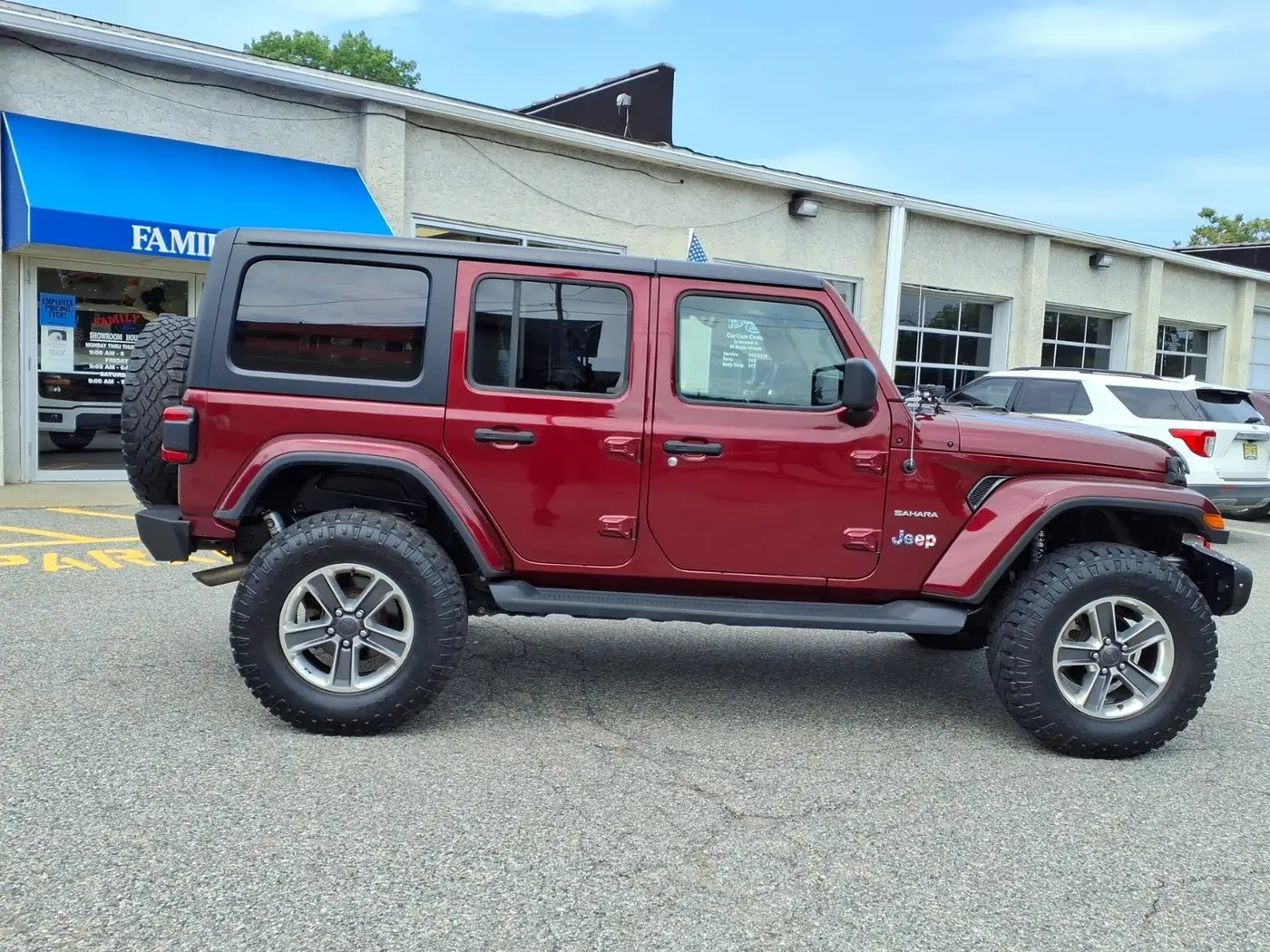 2021 Jeep Wrangler - $28,250